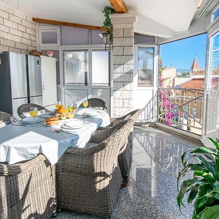 Holiday Home Nevera มาคาร์สกา ภายนอก รูปภาพ