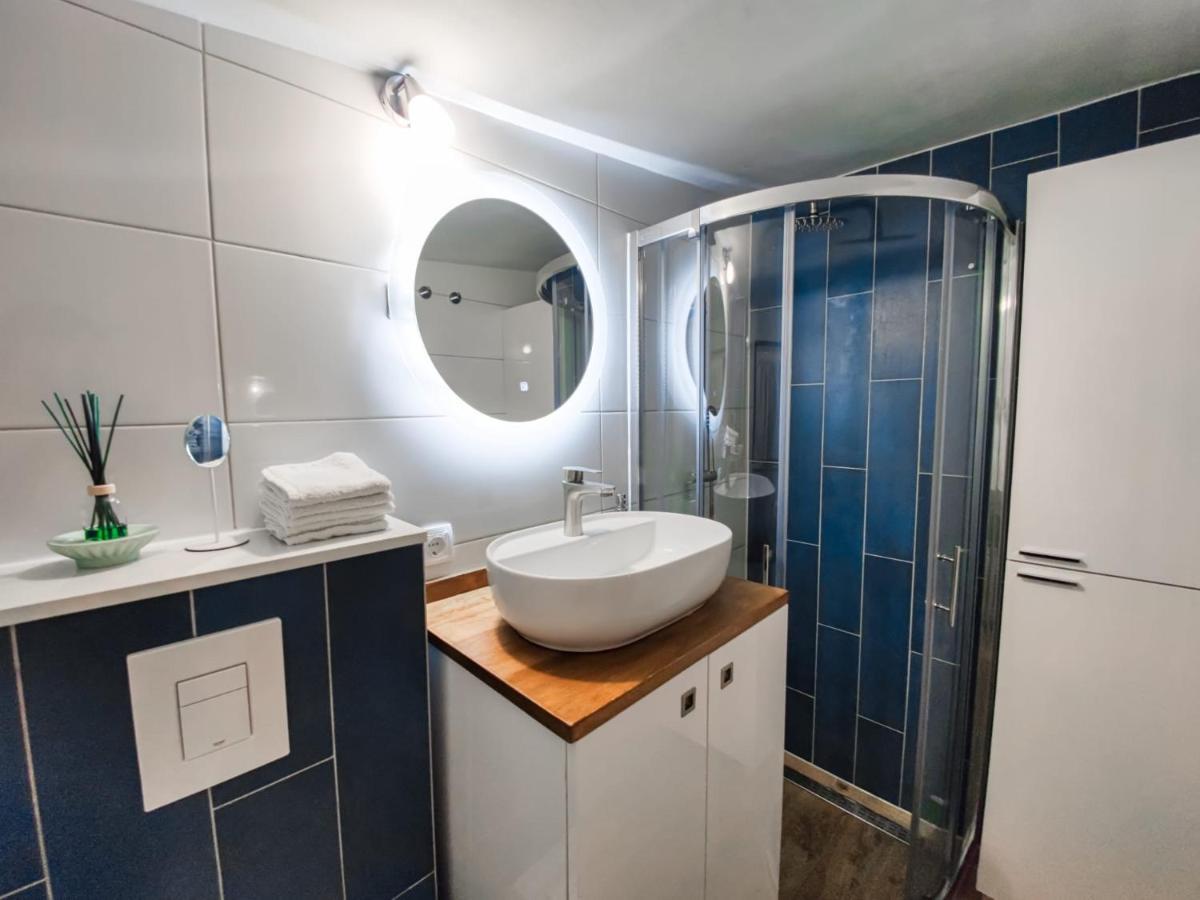 Holiday Home Nevera มาคาร์สกา ภายนอก รูปภาพ